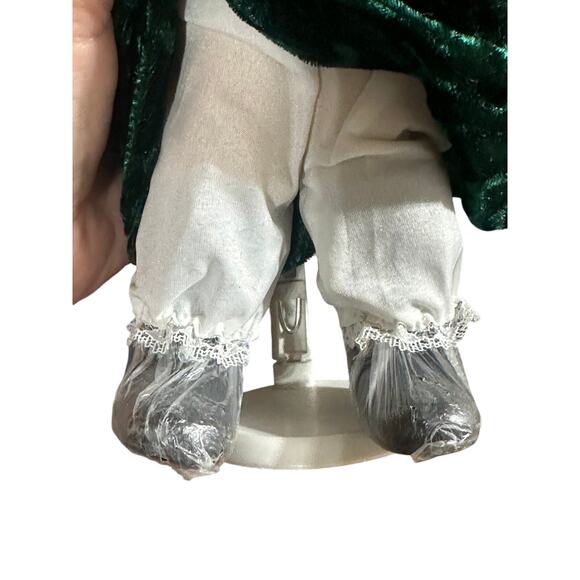 Sun Point Porcelain Doll W/ Velour Outfit, Cape & Hat 12" - Picture 3 of 5